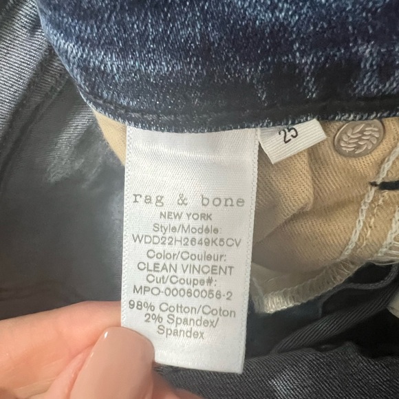 Rag & Bone Nina High-Rise Ankle Flare - Clean Vincent
Size 25 - Picture 6 of 6